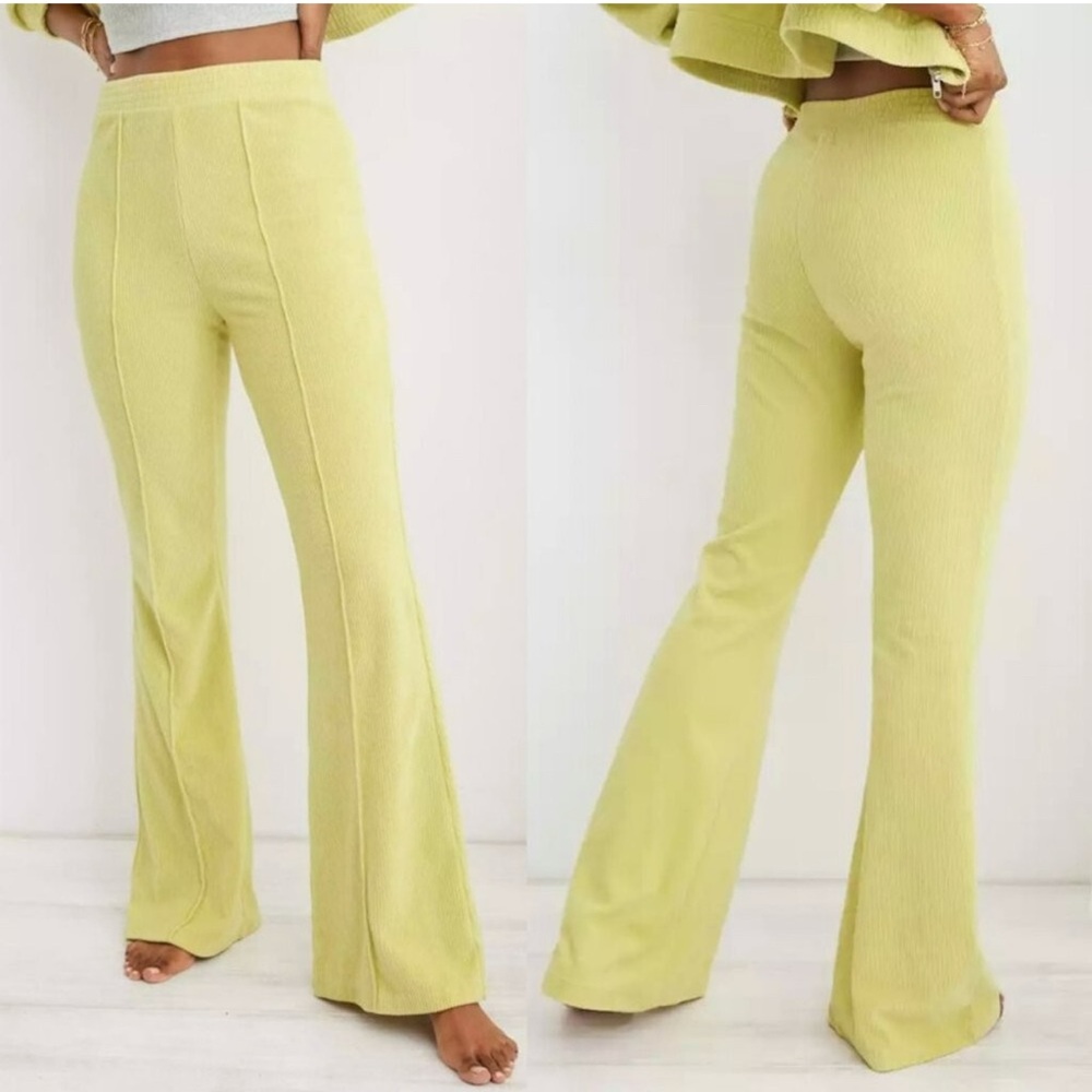 Aerie Groove-On Rib Velour Flare Yellow Pant Large Long